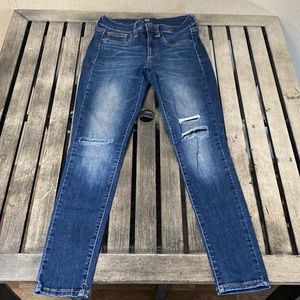 Woman’s Gap Jeggings jeans size 26R